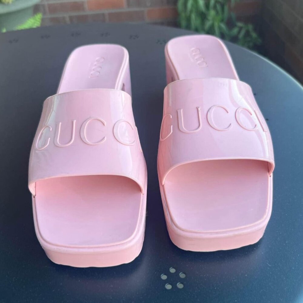 GUCCI - Wild Rose Platform Sandals 9.0